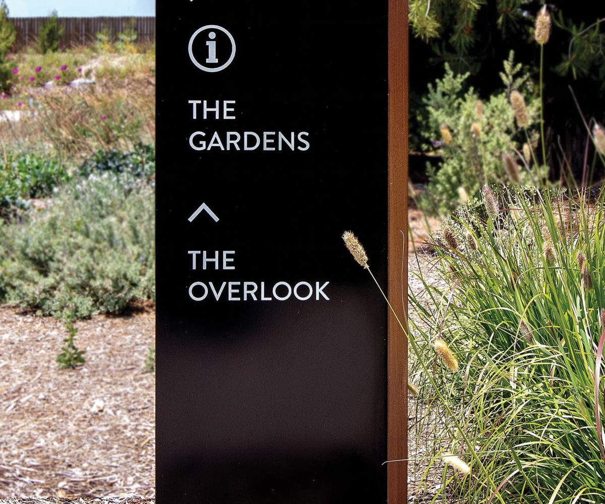 614904f8e3b56f2cbd2a7a9e_RSM-Design_Rise-Park_Irvine_Garden-black-sign