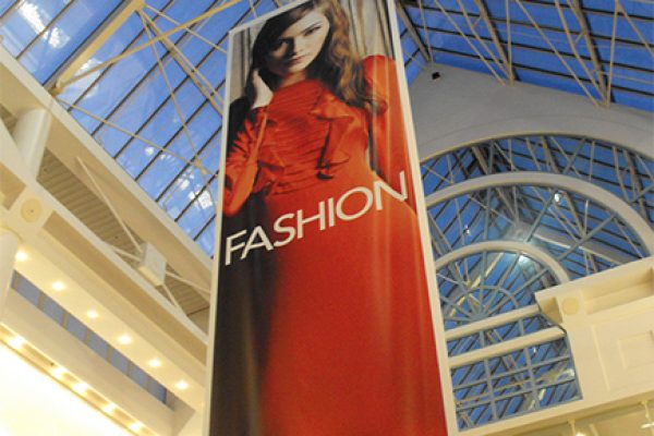 colourbox-westfield-hanging-graphic-retail